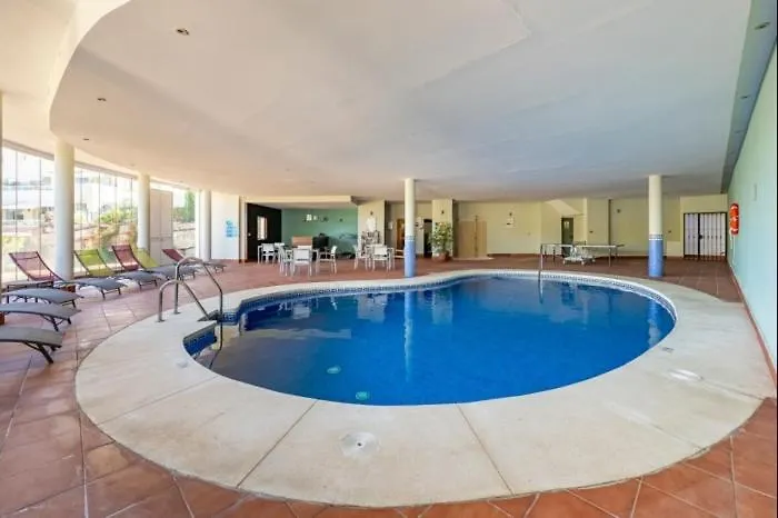 2 Bed Ground Floor Apartment ベナアビス